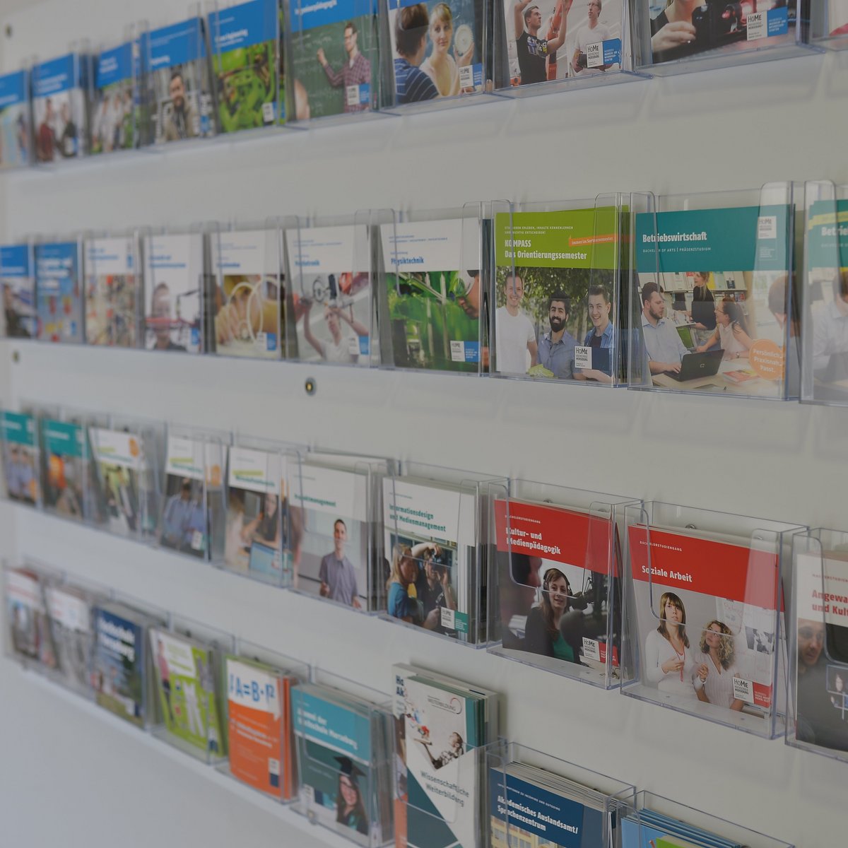 Flyer Stand Flyer Stand