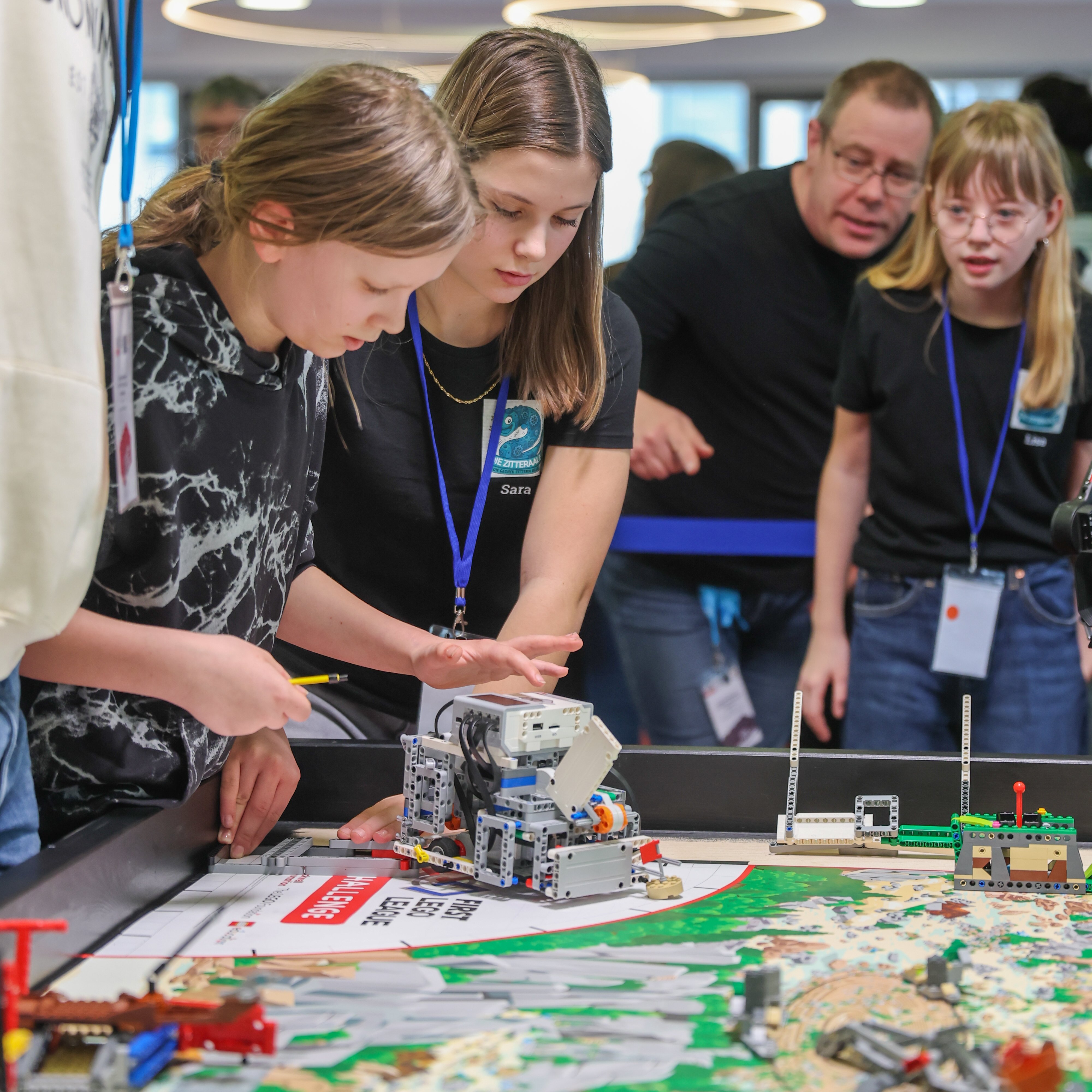 FLL 2026 Team am Spielfeld