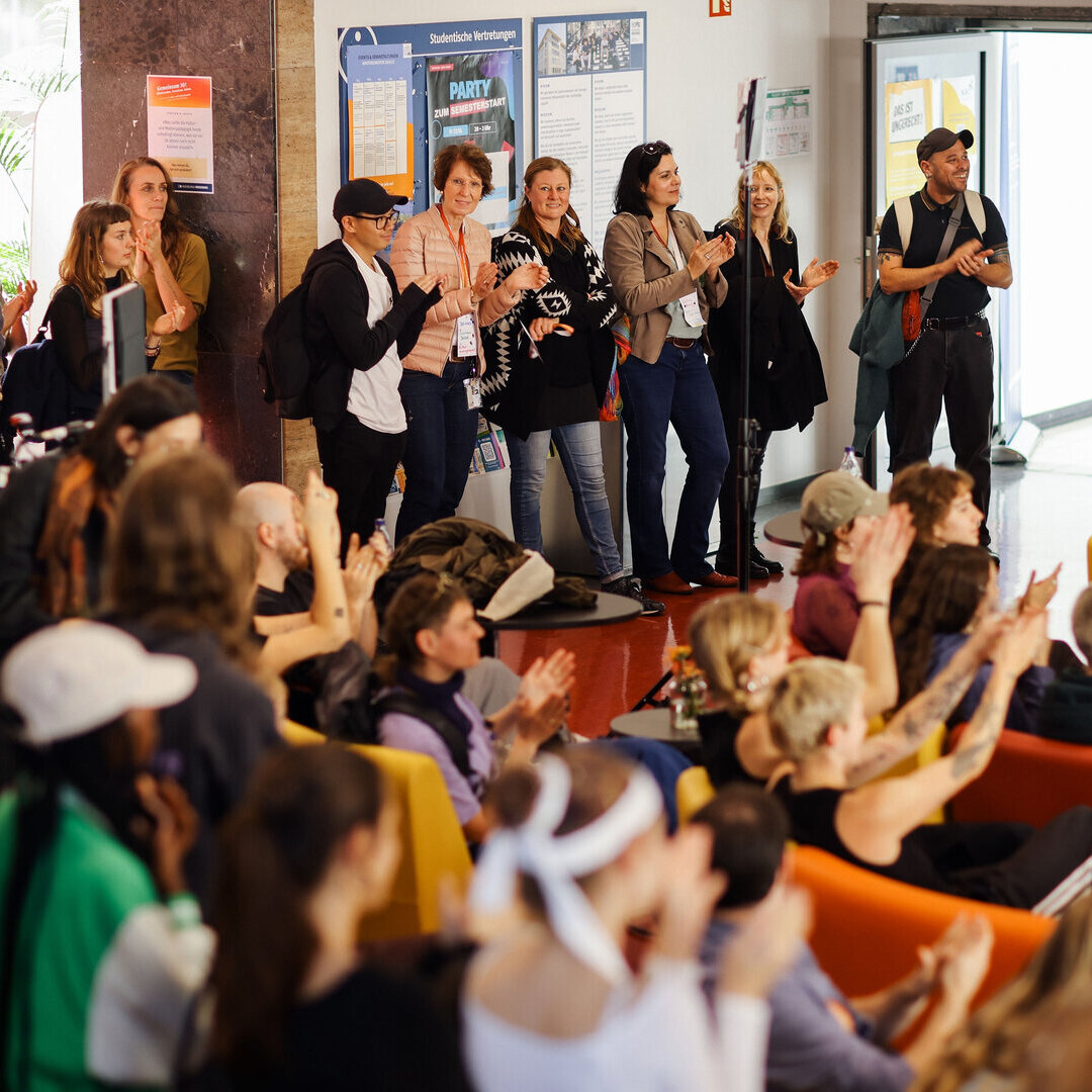 30 Jahre Kultur- und Medienpädagogik an der Hochschule Merseburg Vielen Menschen freuen sich
